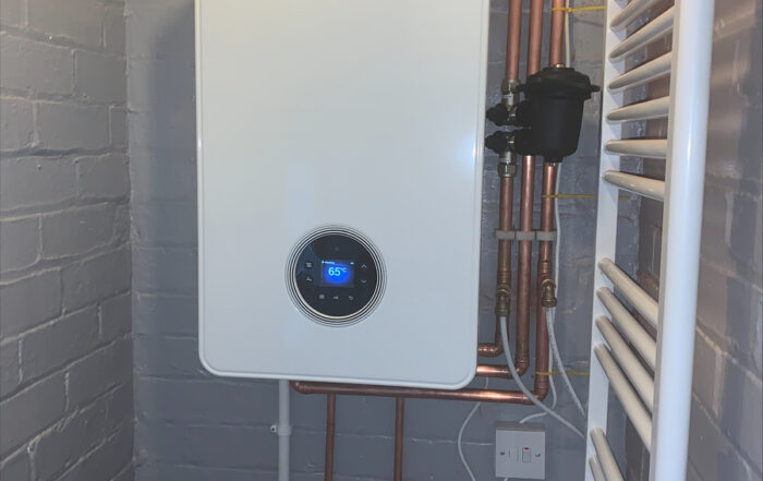 Worcester Bosch - Combi Boiler 12 year guarantee