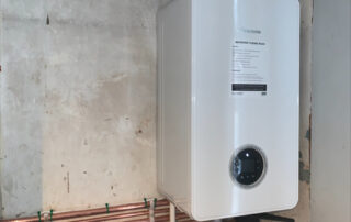 Worcester Bosch - Combi Boiler Fitting