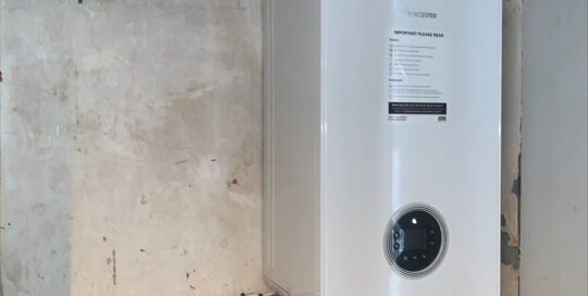 Worcester Bosch - Combi Boiler Fitting